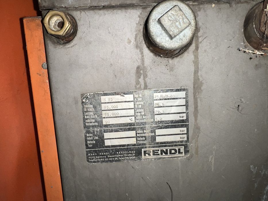 Centrală termică pe lemne cu toata instalatia aferenta. Boiler, puffer