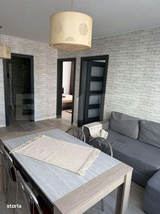 Apartament 3 camere, 52 mp, zona Vivo