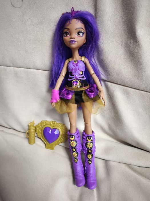 Rainbow High, Monster high g1, G3, Ever After dolls