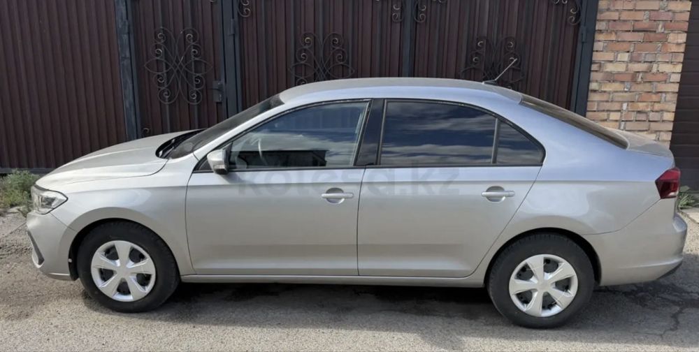 Продам авто Polo 2021