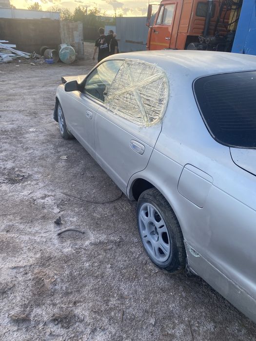 Продам Mazda Sentia не дорого