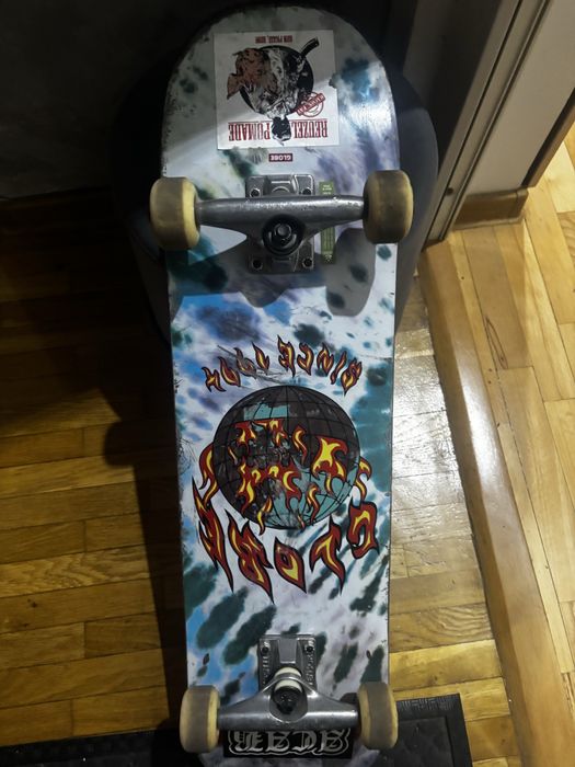 Skateboard Globe negru