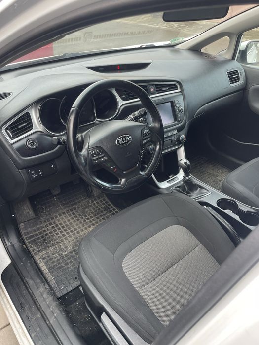 kia ceed anul.  2016 De vanzare