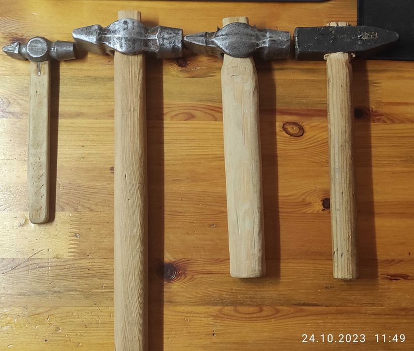 Продается молотки.  В хорошем состоянии.