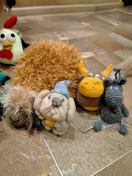 Продам вязаные игрушки