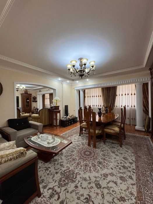 метро Айбек  3+2/8/9  две квартиры  160м²