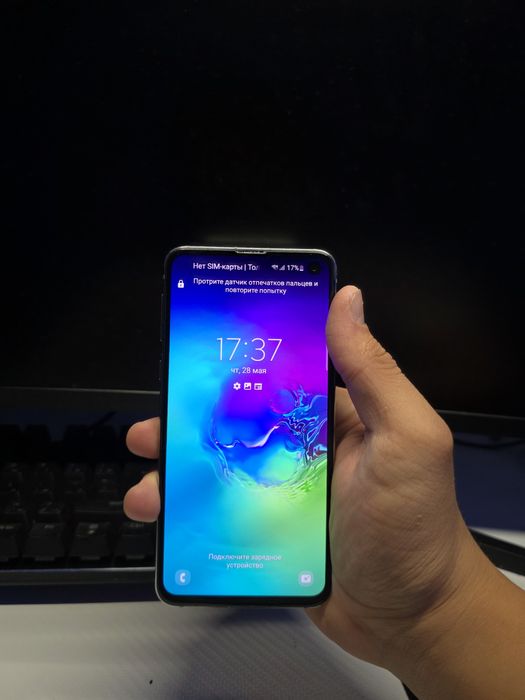 Продам Samsung S10e