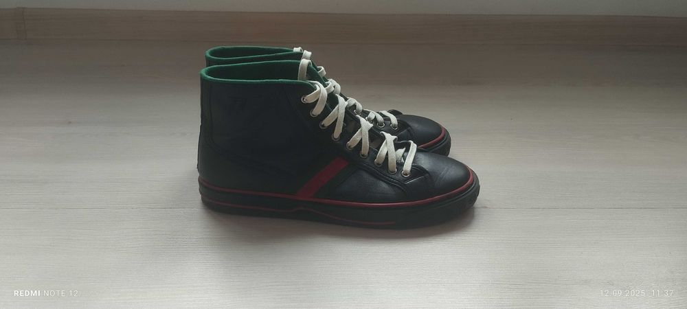 Teniși bărbați marca Gucci 1977