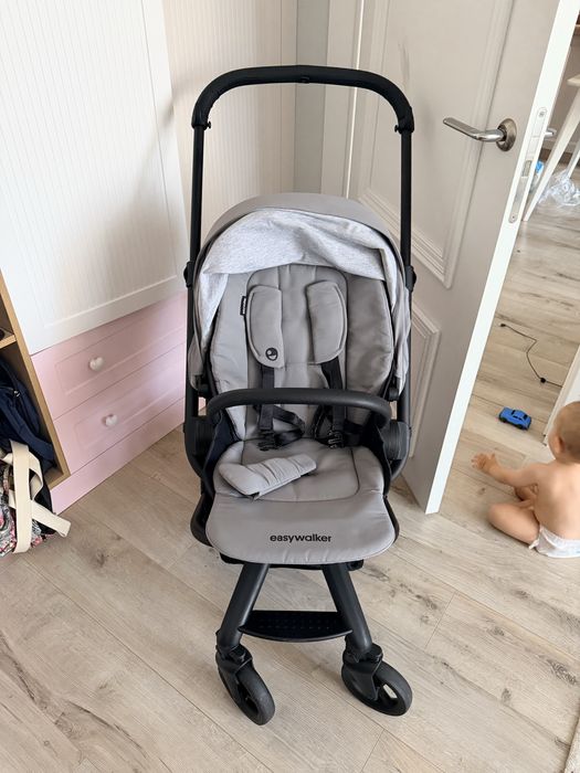 Продаю коляску Easywalker Charley
