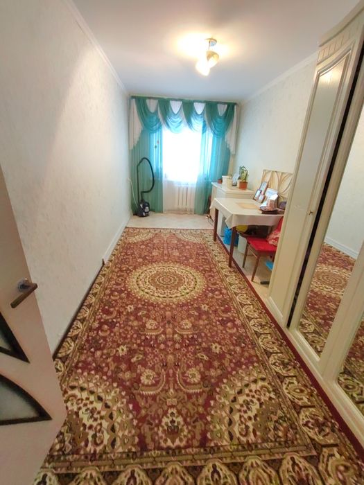 Продается 2-комн (4-13, 1 эт)