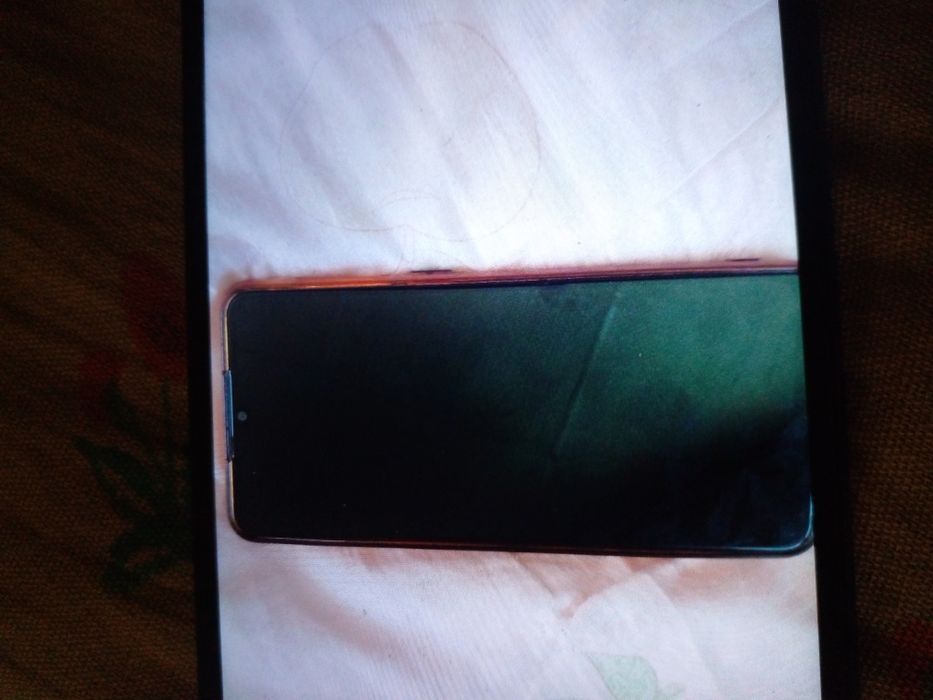 Продам телефон, б/у.