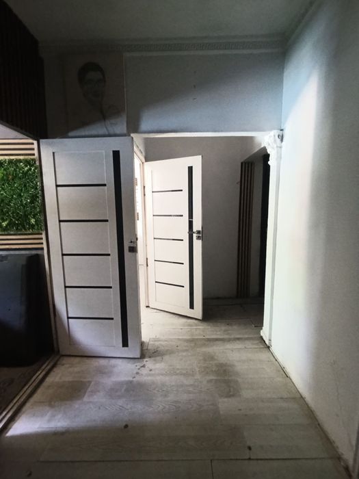 Продаю нежилое помещение на Сергели 3