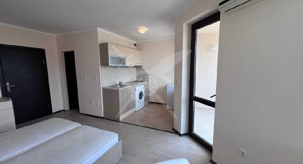 Продава се Едностаен апартамент в с. Кошарица, Област Бургас - 36 кв.м за 1014 €/кв.м - Снимка #3