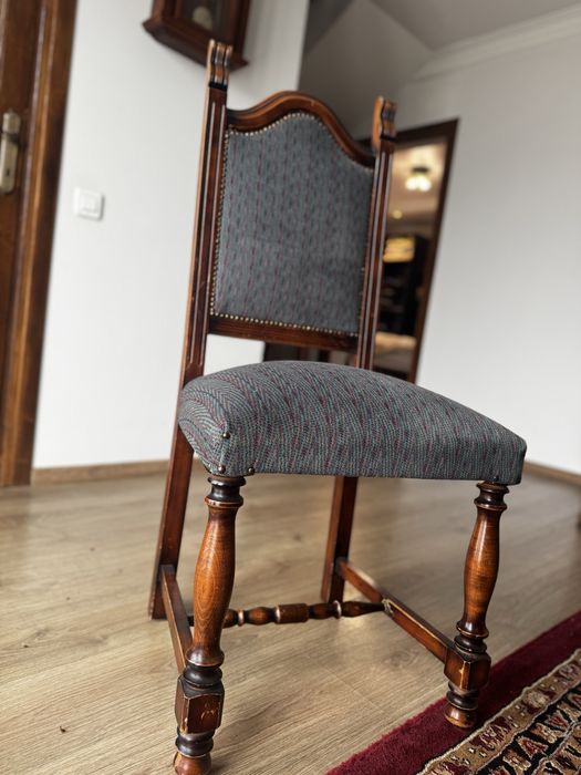 Masa dining din lemn masiv(extensibila)+6 scaune