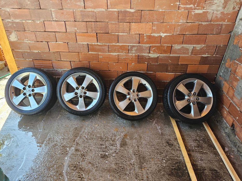 Оригинални лети джанти 17" Toyota