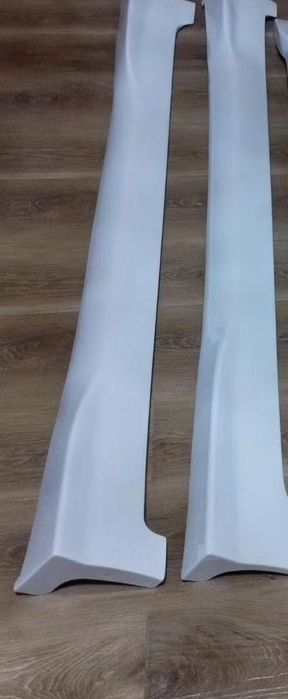 Спойлера обвесы пороги spark не крашеные только боковые передних нет