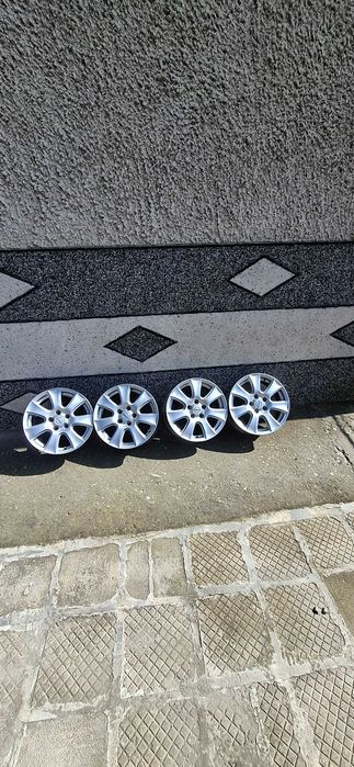 Джанти 5×110 централен отвор 67