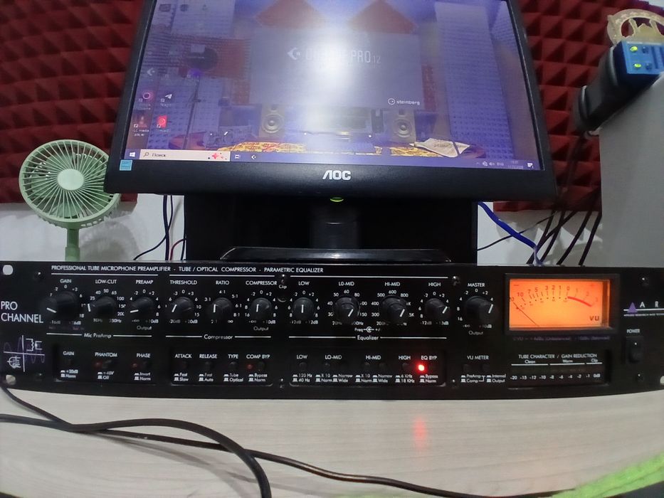 Микрофонный предусилитель ART PRO CHANNEL