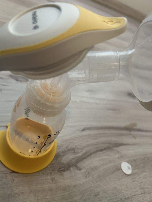 Ръчна помпа за кърма Medela Harmony