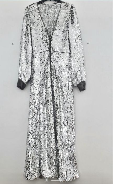 Rochie cu paiete Zara