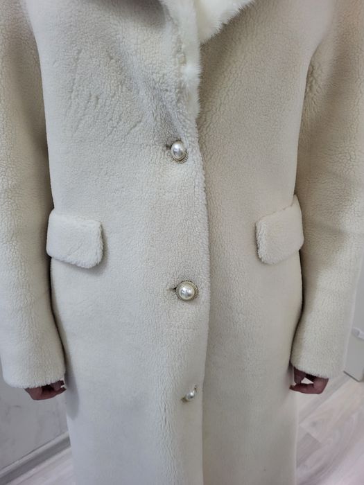 Шубка овчина с воротником их норки