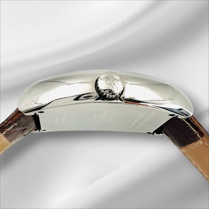 Philip Watch Wales GMT Automatic – Swiss Made стилен мъжки часовник
