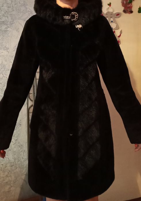 Женская шуба мутон с норкой