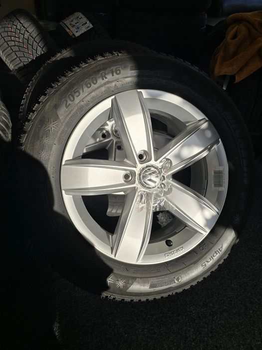 НОВИ оригинални джанти за Фолксваген, Шкода 16 5 112 гуми 205 60 16