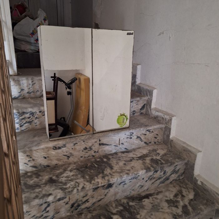 Шкаф за баня интеркерамик