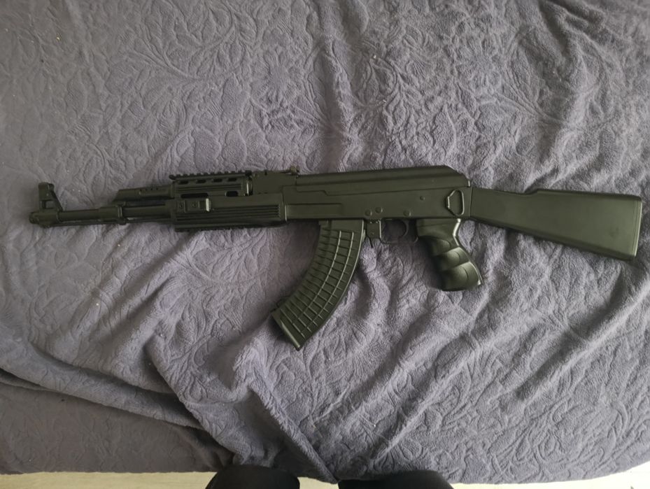 Ak-47 tactical cyma 520 Airsoft
