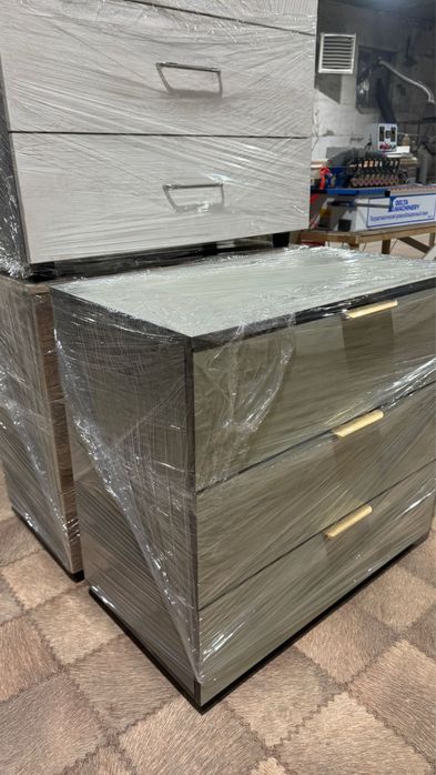 Продам новые комоды