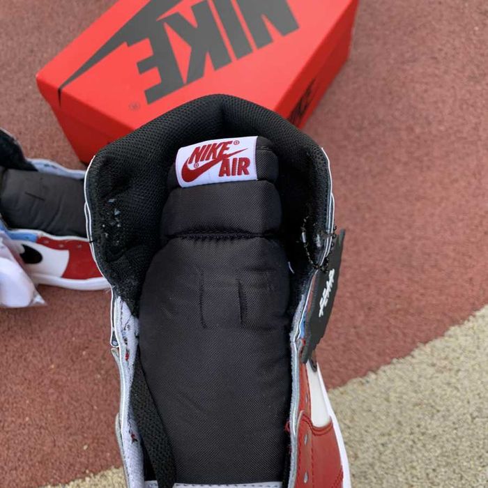 Air Jordan 1 Retro High 'Fearless' - Toate Marimile