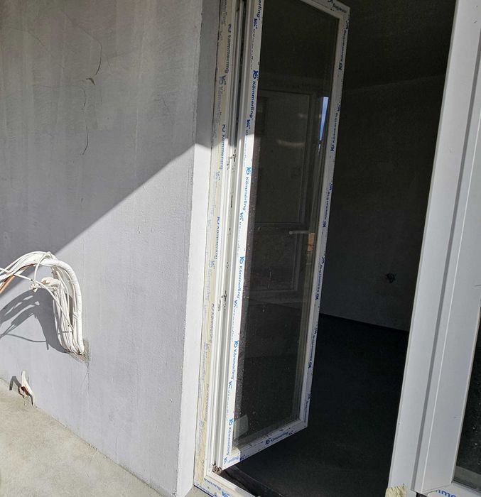 Продава се Двустаен апартамент в Варна, Левски - 64 кв.м за 1042 €/кв.м - Снимка #5