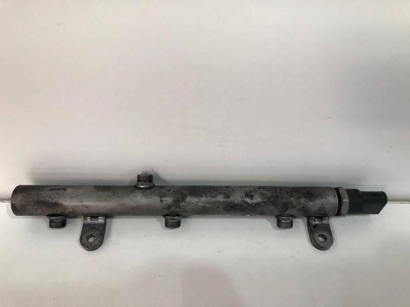 Rampa injectoare stanga a6420700495 Mercedes-Benz S-Class W221 [2005