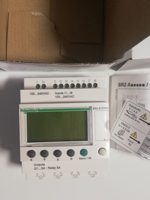 Releu programabil Zelio SR2B121FU 220V