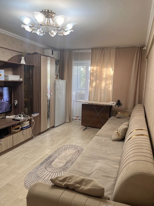 Продам двухкомнатнаю квартиру