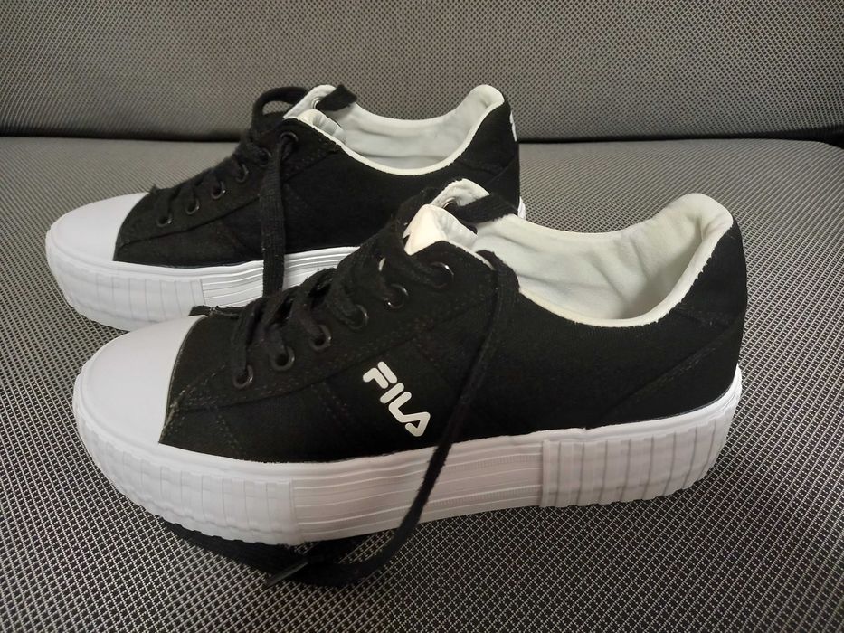 Tenesi Fila talpa groasa