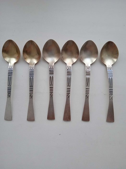 Чайные ложки с позолотой. Мельхиоровые.