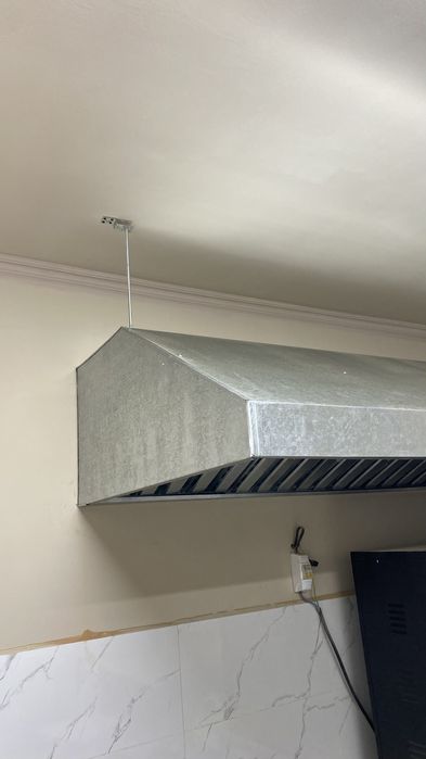 Вытижной зонт мантаж