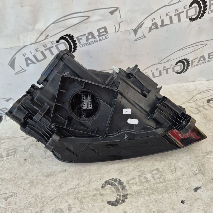 Far stanga Audi Q2 Full LED 81A941033 an 2016-2017-2018-2019-2020