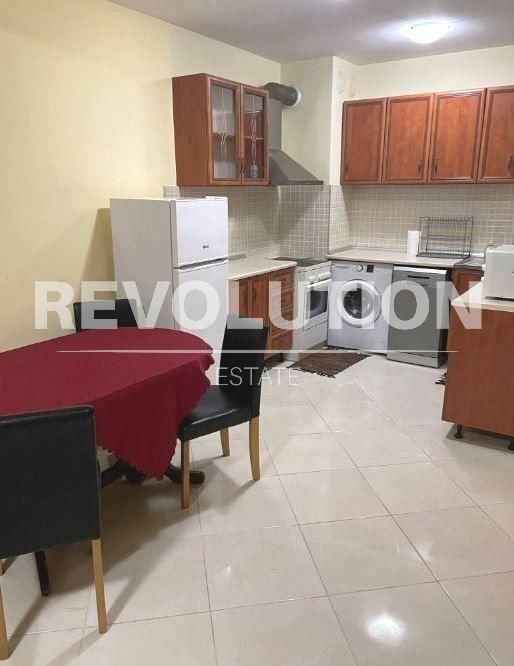 Дава се под наем Двустаен апартамент в Варна, ХЕИ - 70 кв.м за 448.8 € - Снимка #2