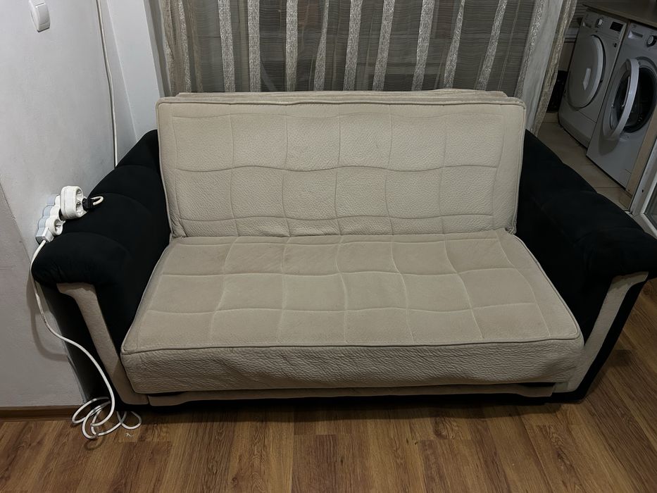 Разтегаем  диван