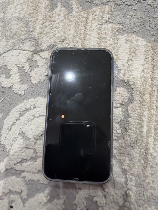 IPhone 13 128GB,
