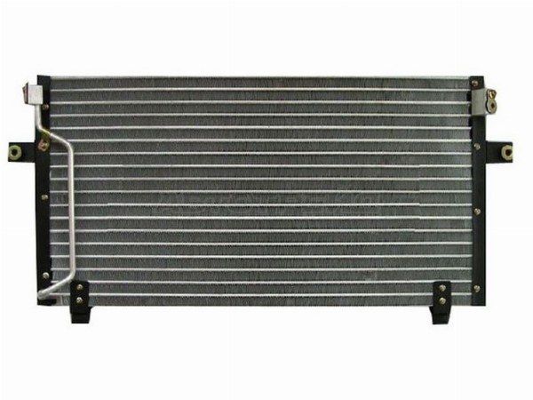Радиатор кондиционера Nissan Cefiro
