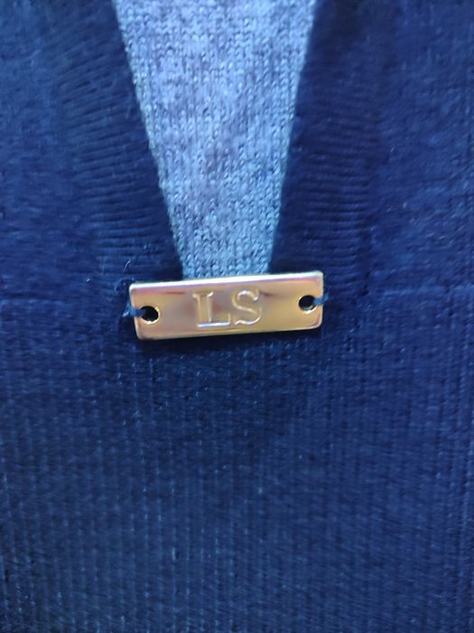 Luisa Spagnoli Italy 100%Vergine Lana-Premium Brand