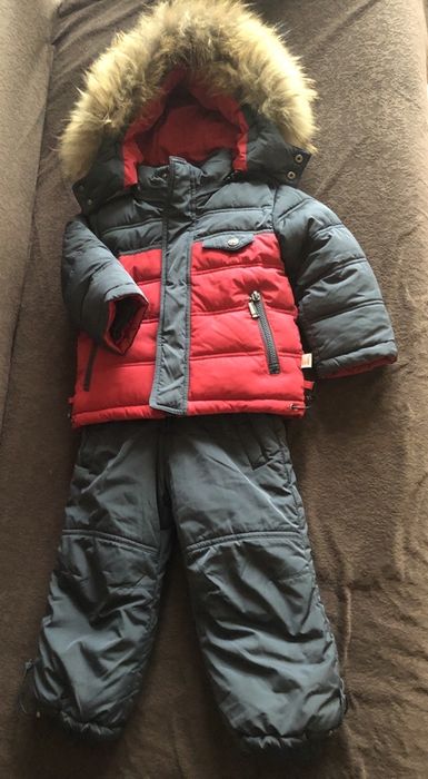 Продам детский комбинезон