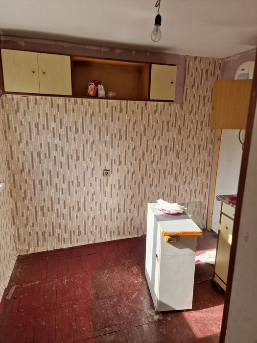 Продава се Къща в Търговище, Център - 37 кв.м за 1351 €/кв.м - Снимка #11