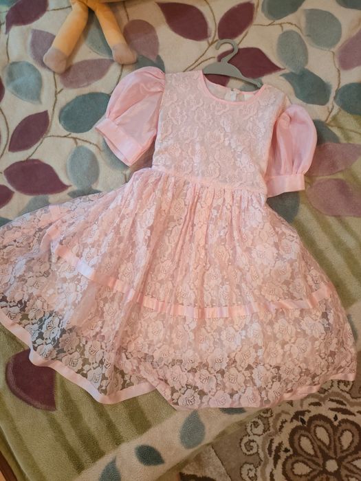 Платье на 5-7лет