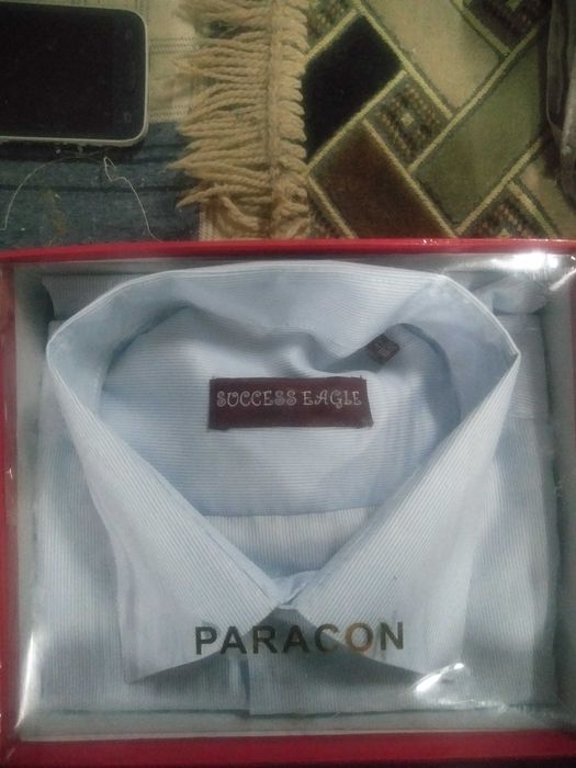 Продам новую рубашку