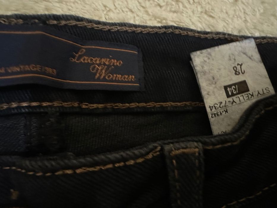 Нови дънки Lacarino